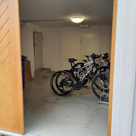 Zentrale Lage I Historisch I Parkplatz I Fahrradkeller Apartment Straubing Exterior photo