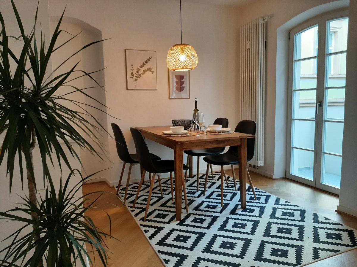 Apartment Zentrale Lage I Historisch I Parkplatz I Fahrradkeller
